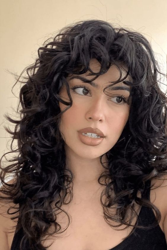 wolf cut cabelo ondulado curto