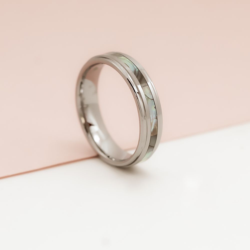 anel de tungstênio com banho de ouro rose