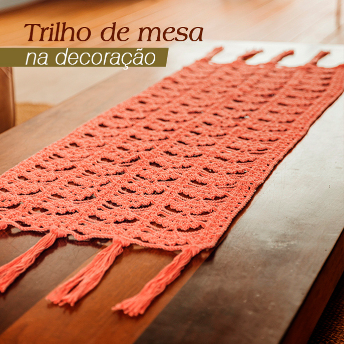 caminho de mesa em crochê com gráfico