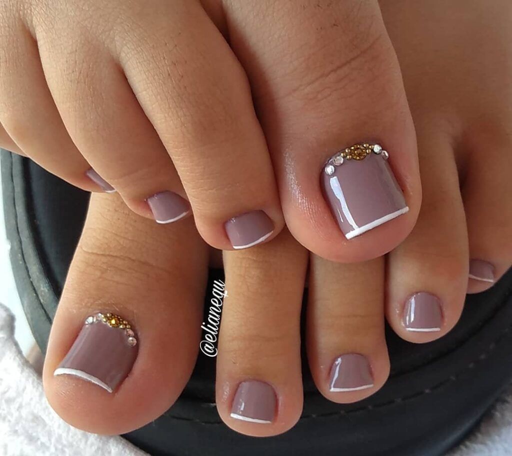 tons de esmalte elegantes para pedicure