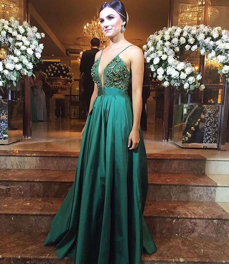 vestido formatura vinho