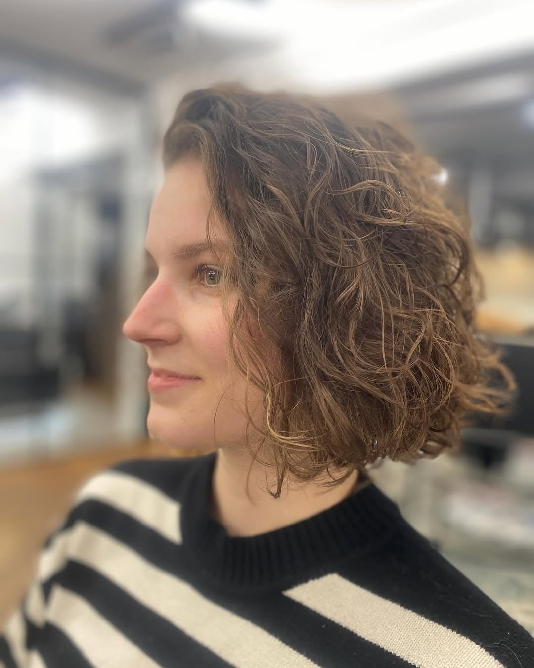 corte cabelo ondulado com franja