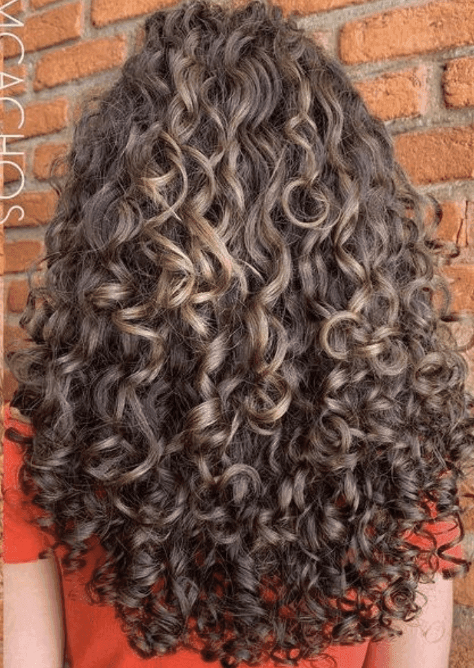 melhor corte cabelo ondulado longo