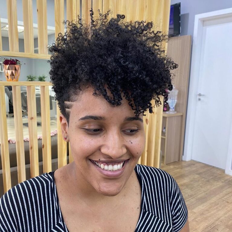 volume cabelo crespo