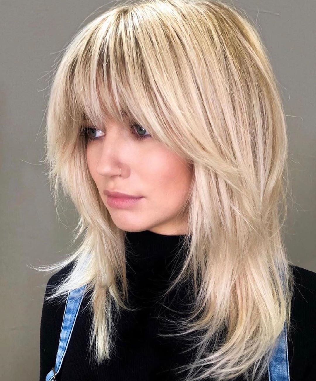 corte desfiado em cabelo curto