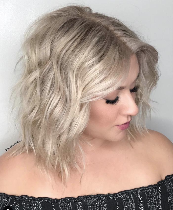 pixie cut rosto redondo ondulado