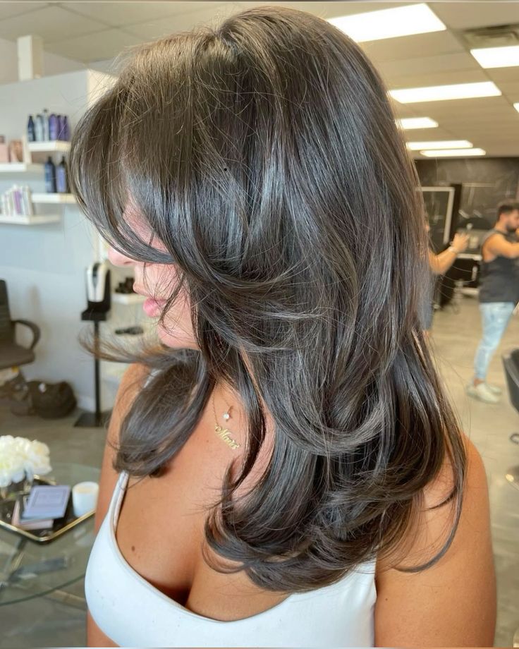 corte em U com camadas