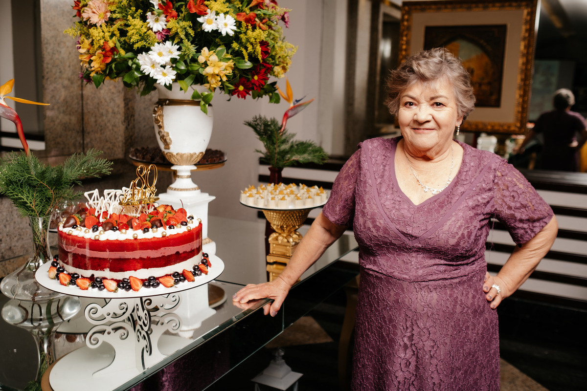 decoração aniversário 80 anos mulher