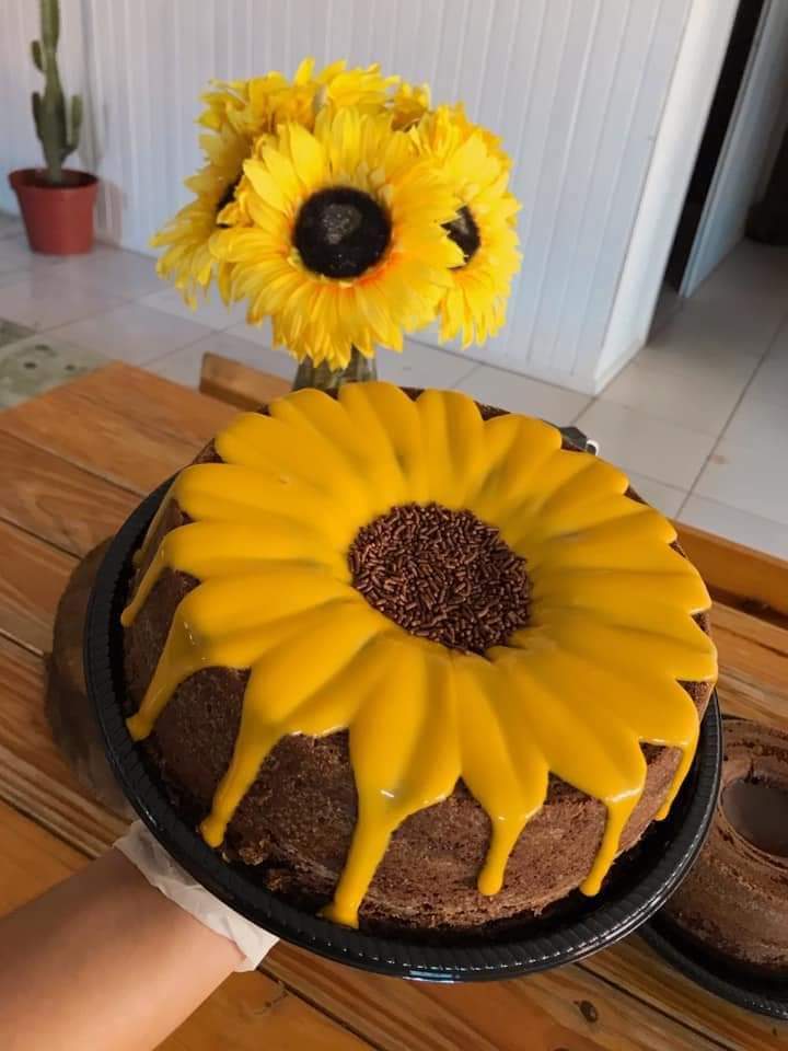 Bolo tema girassol