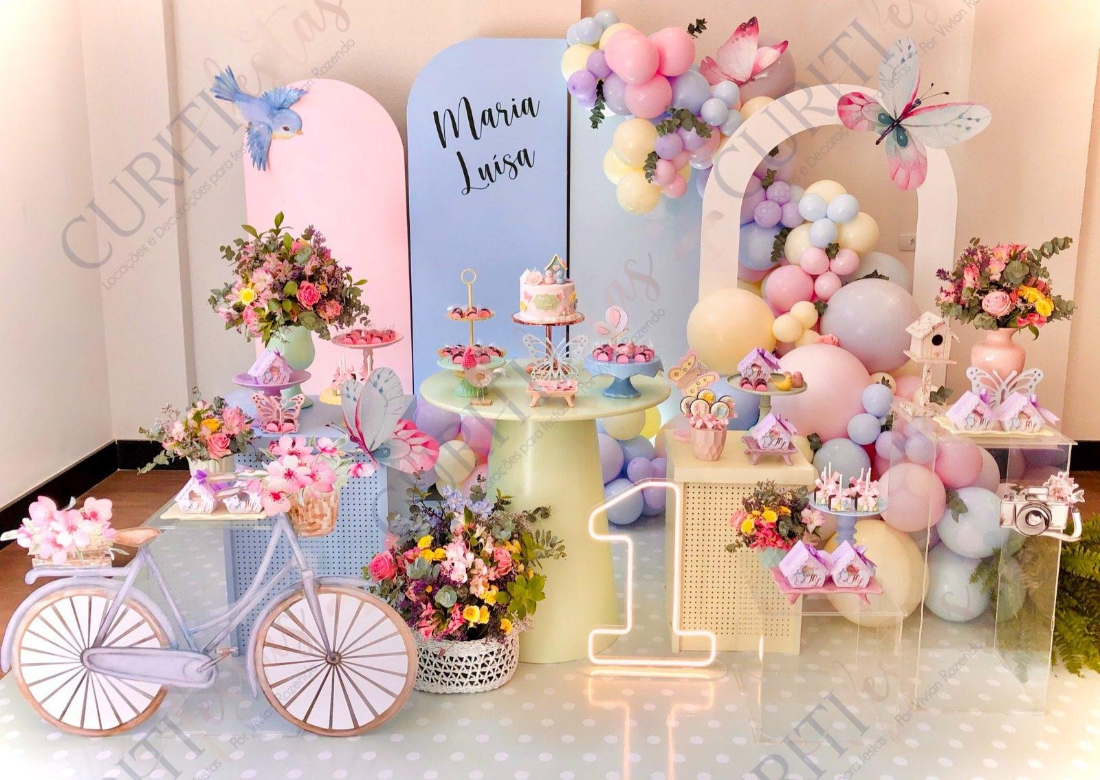 festa 1 ano feminina com tema jardim