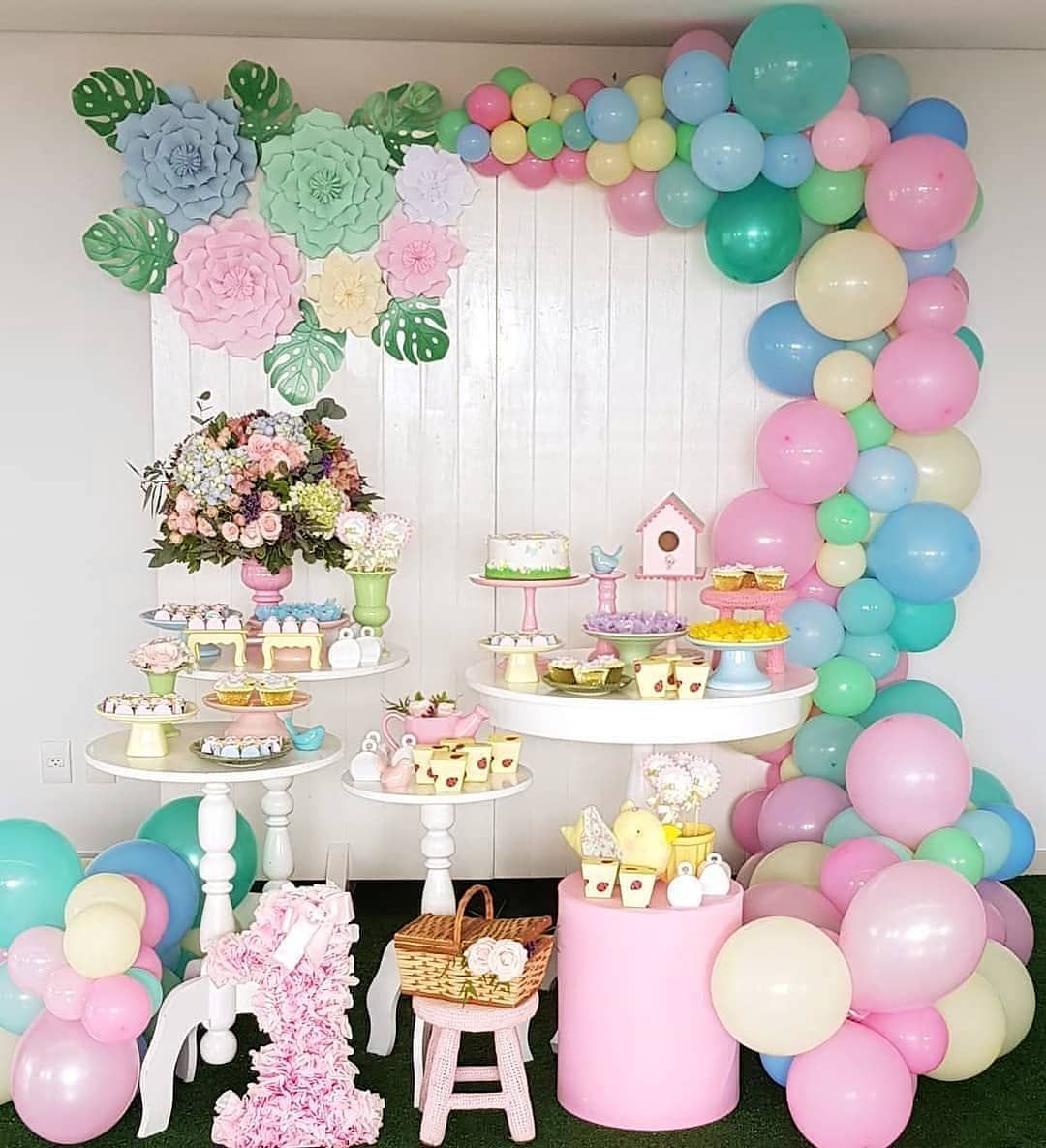 decoração de festa com flores