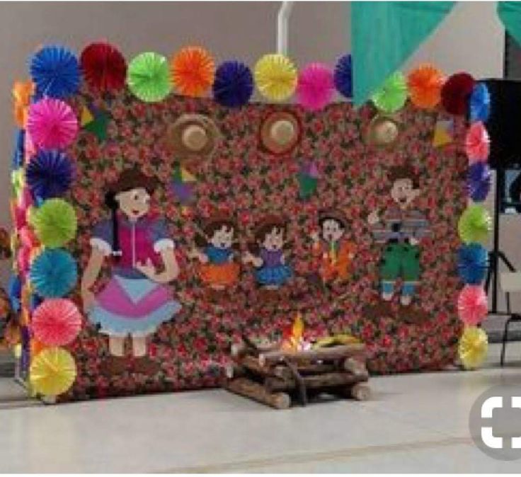 decoração de pátio festa junina escolar