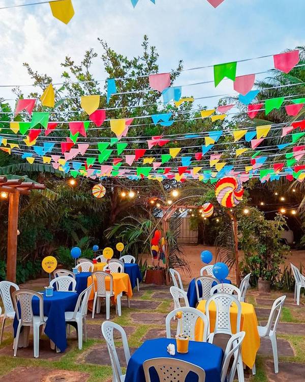 decoração festa junina barata quintal