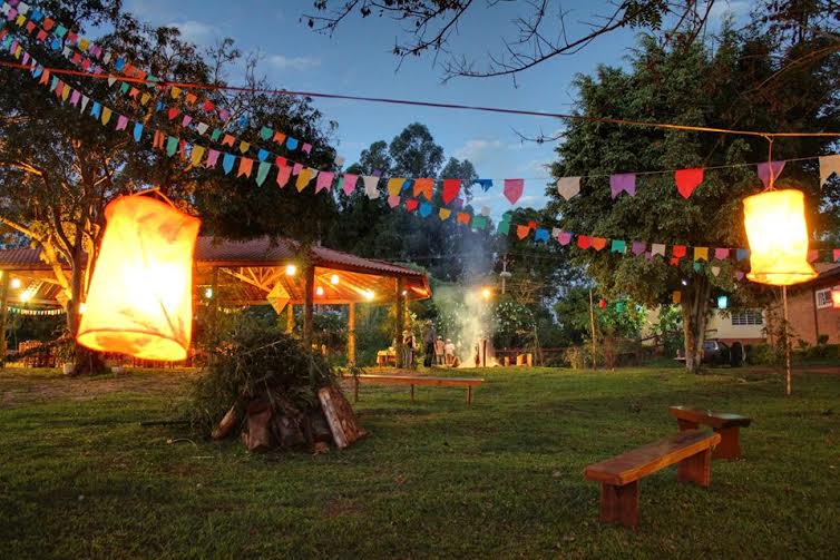 decoração festa junina barata quintal
