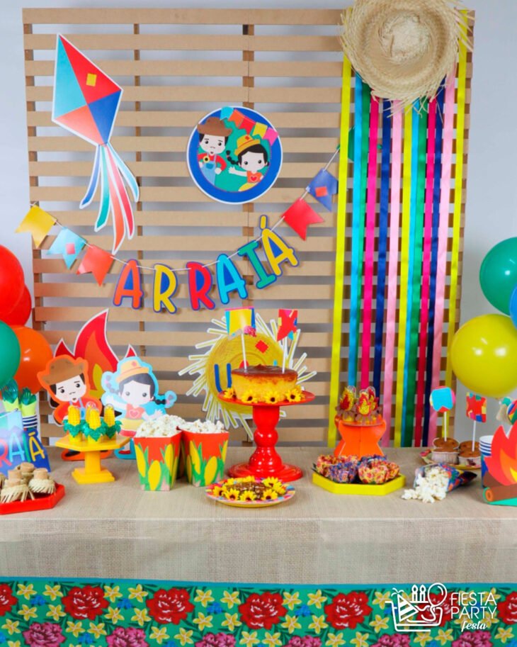 festa junina econômica decoração