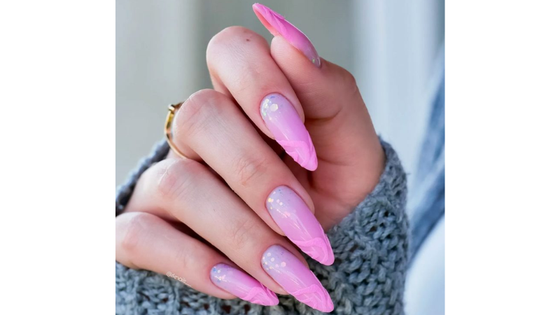 unhas rosa e branco