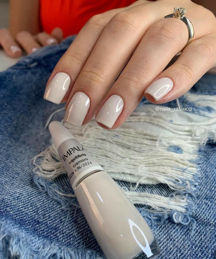 unhas em gel francesinha