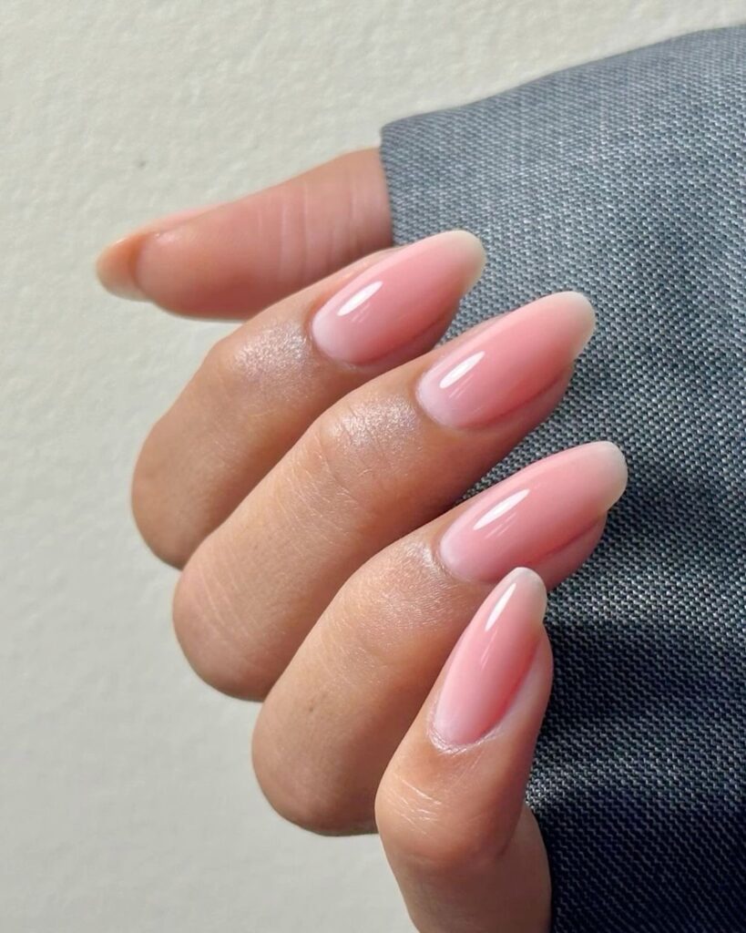 unhas em gel com glitter