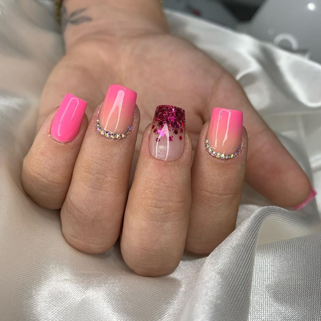 unhas postiças de gel curtas