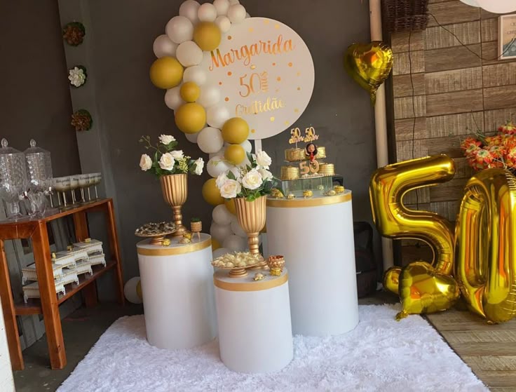 convite 50 anos simples e elegante