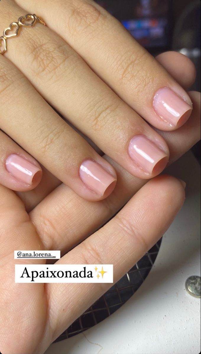 unhas em gel discretas