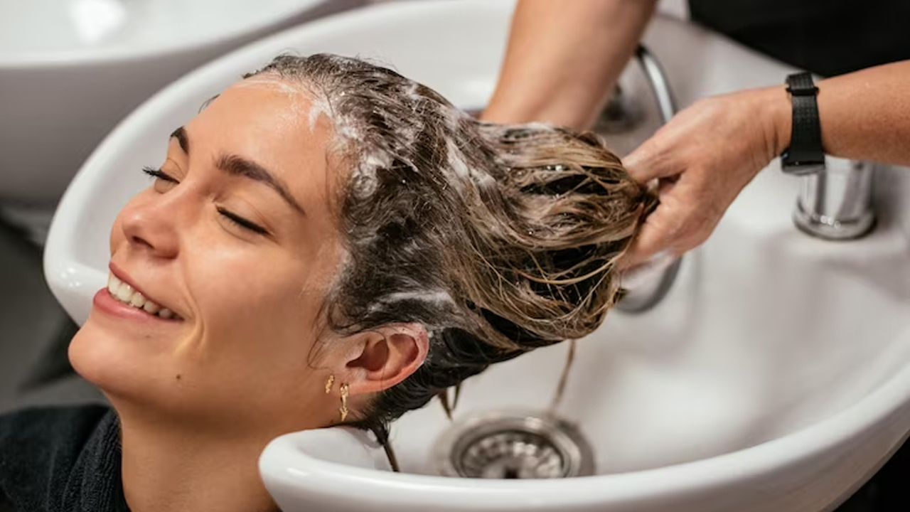 como dar brilho ao cabelo