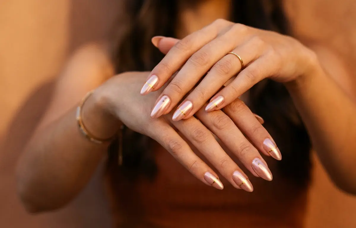 nail art amendoada