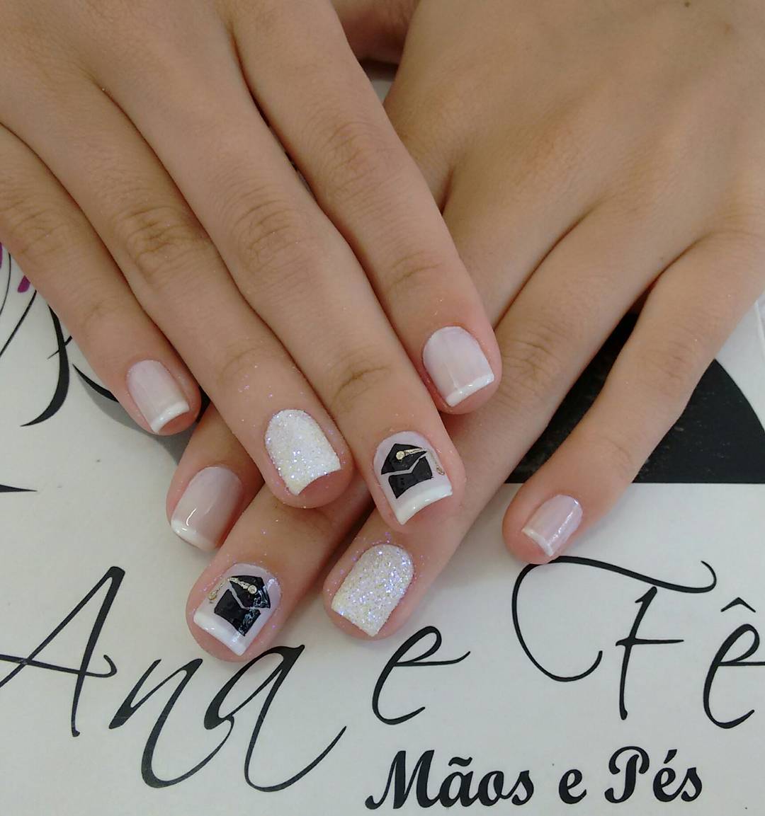 unhas formatura longas