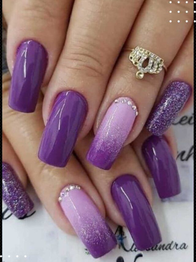 unhas roxas elegantes para ambiente formal