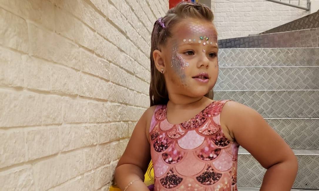 maquiagem carnaval infantil glitter