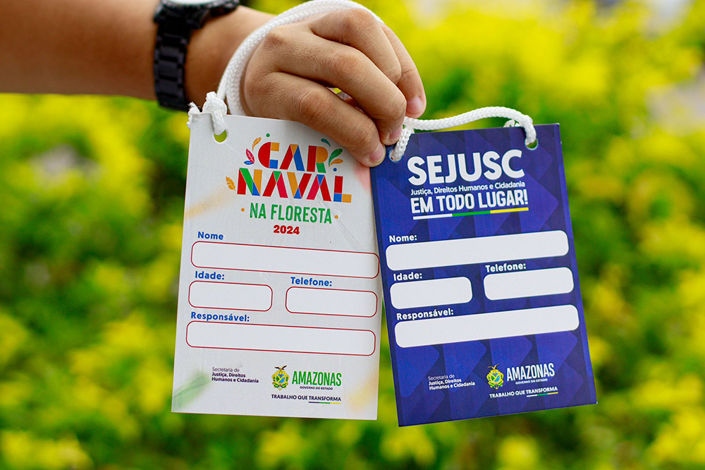 crachá personalizado online