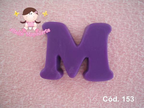 molde letra M em EVA