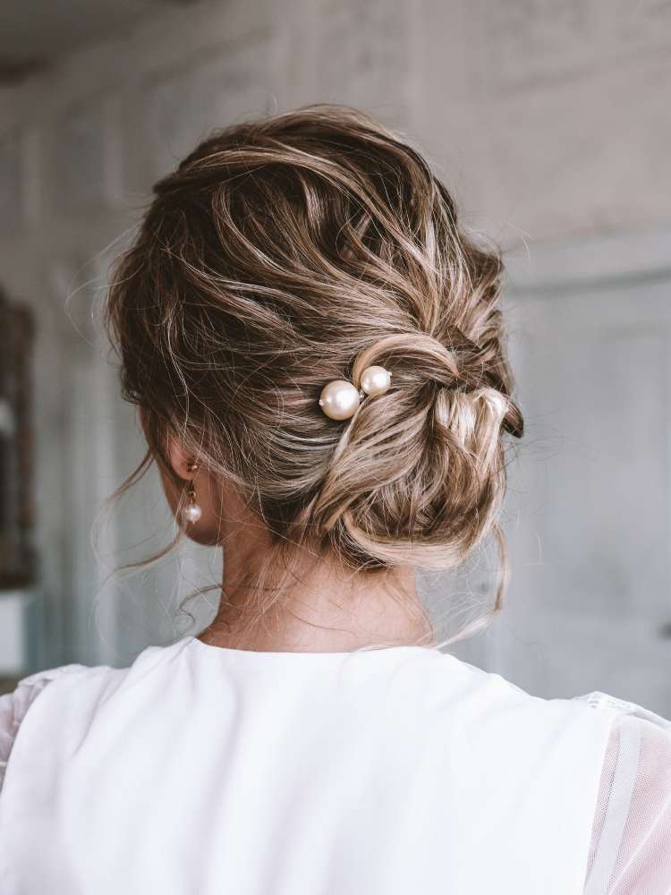 penteado de aniversário cabelo longo