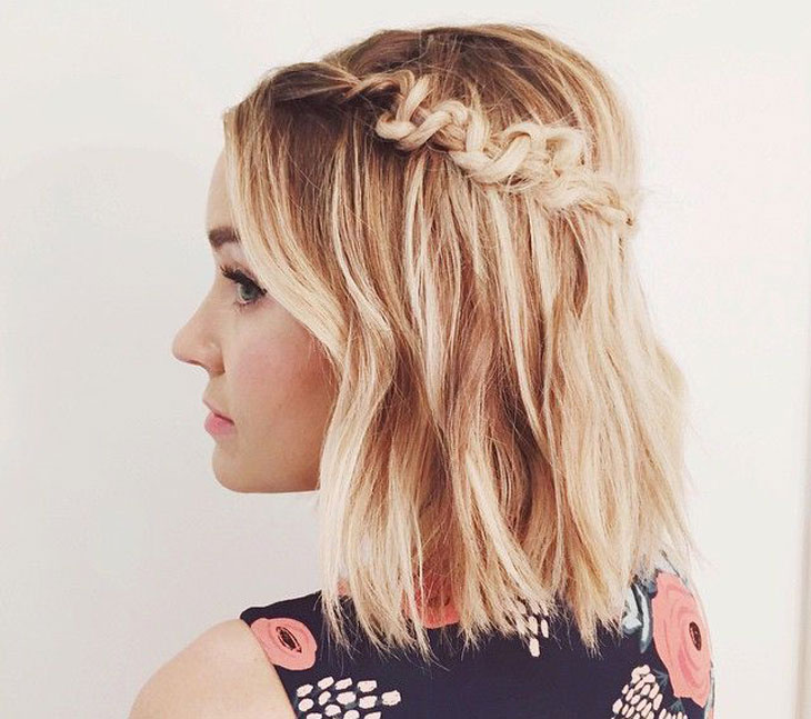 penteados para cabelo ondulado médio festa