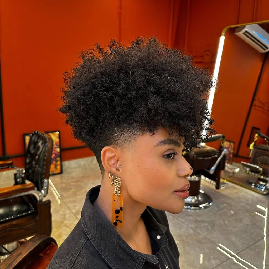 melhor corte pixie para cabelo crespo