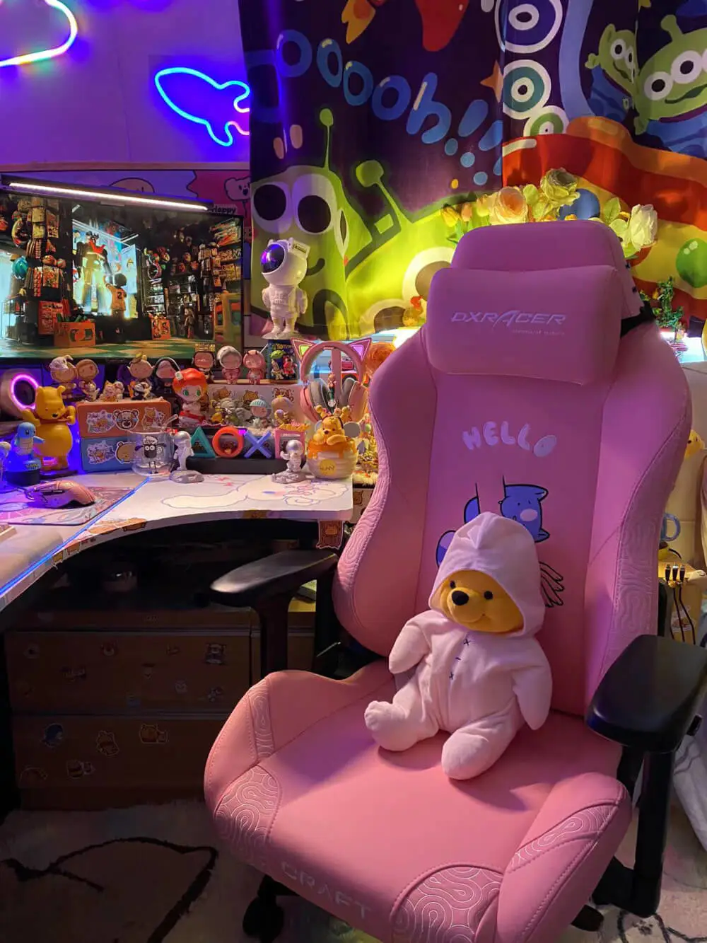 one piece room decor
