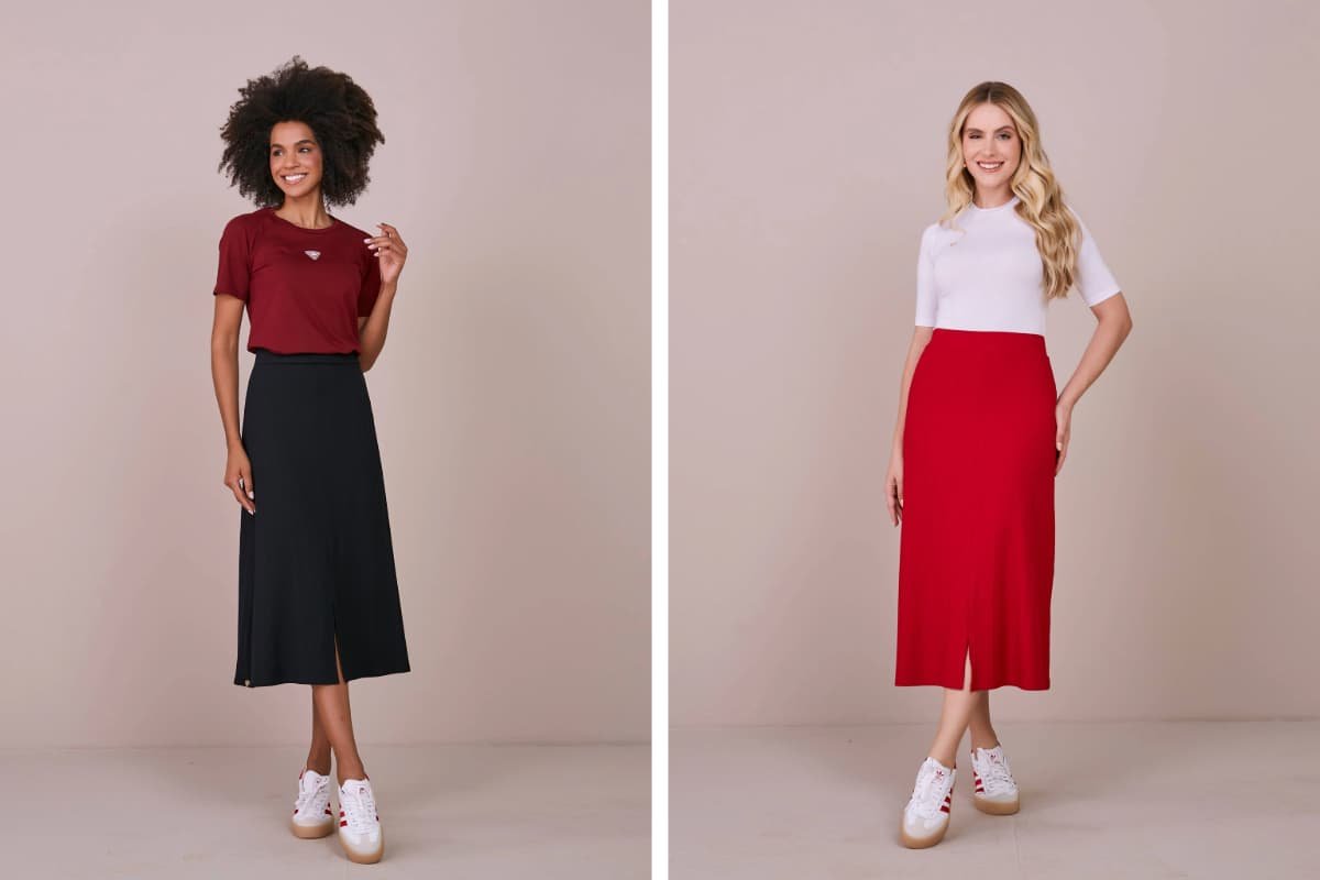 saia midi jeans com tênis