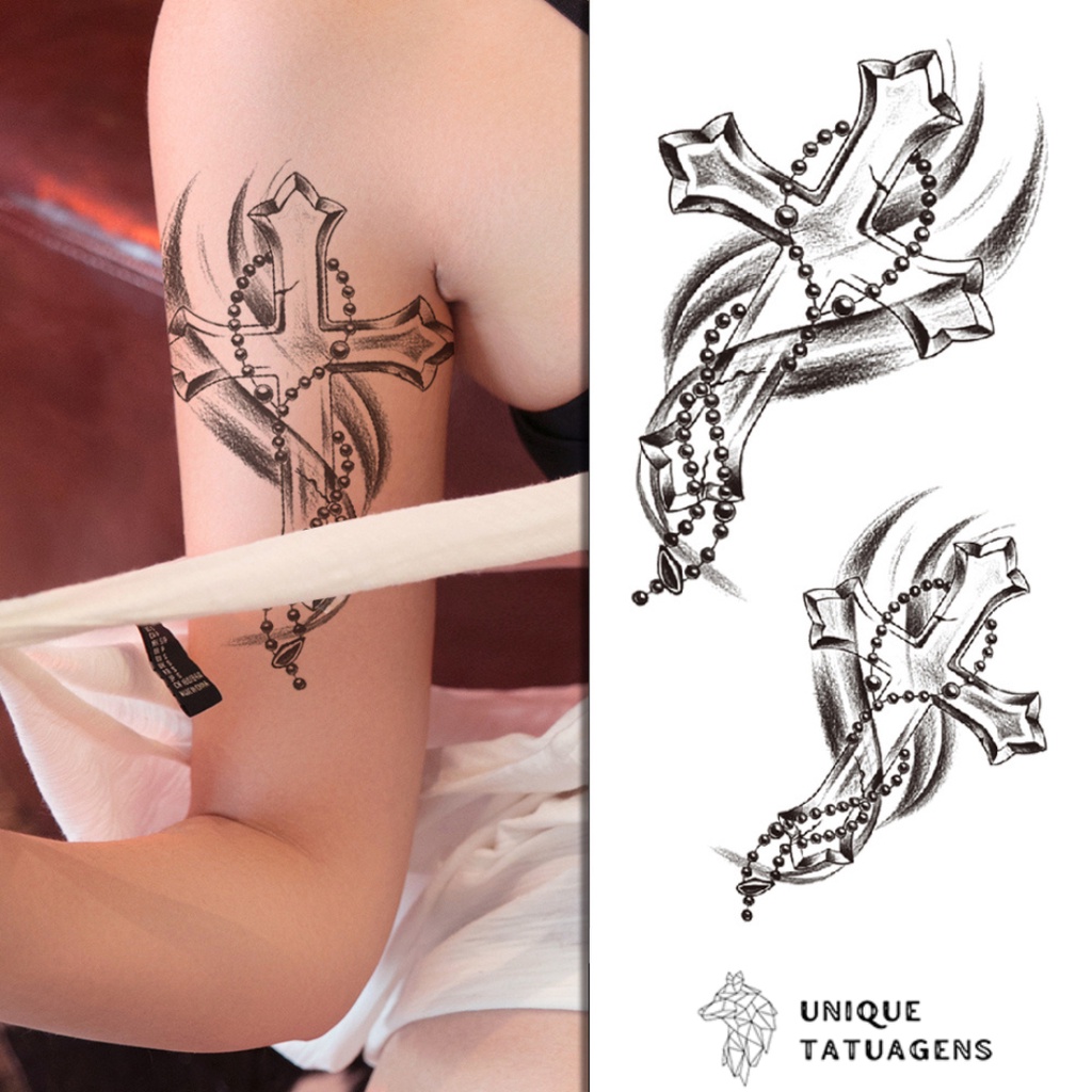 tatuagem de cruz pequena