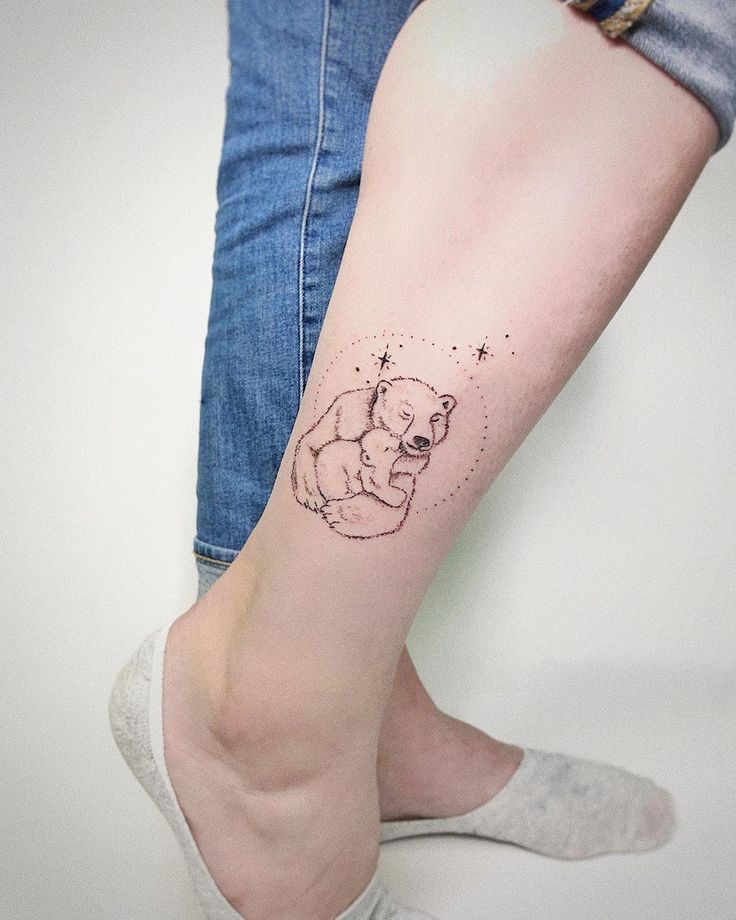 tatuagem urso com flores