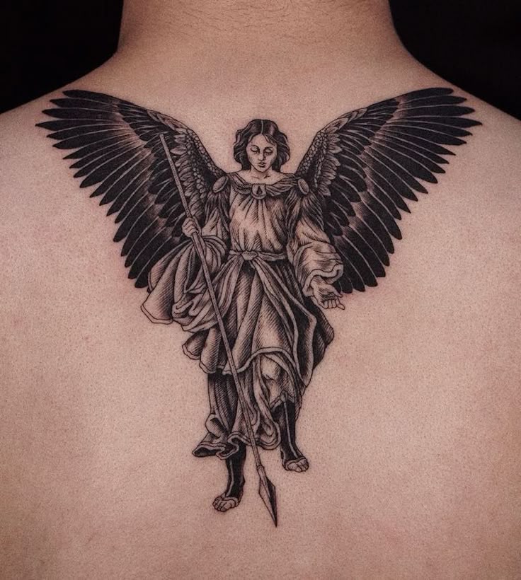 tatuagem arcanjo gabriel