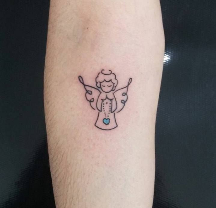 tatuagem preto e cinza anjo