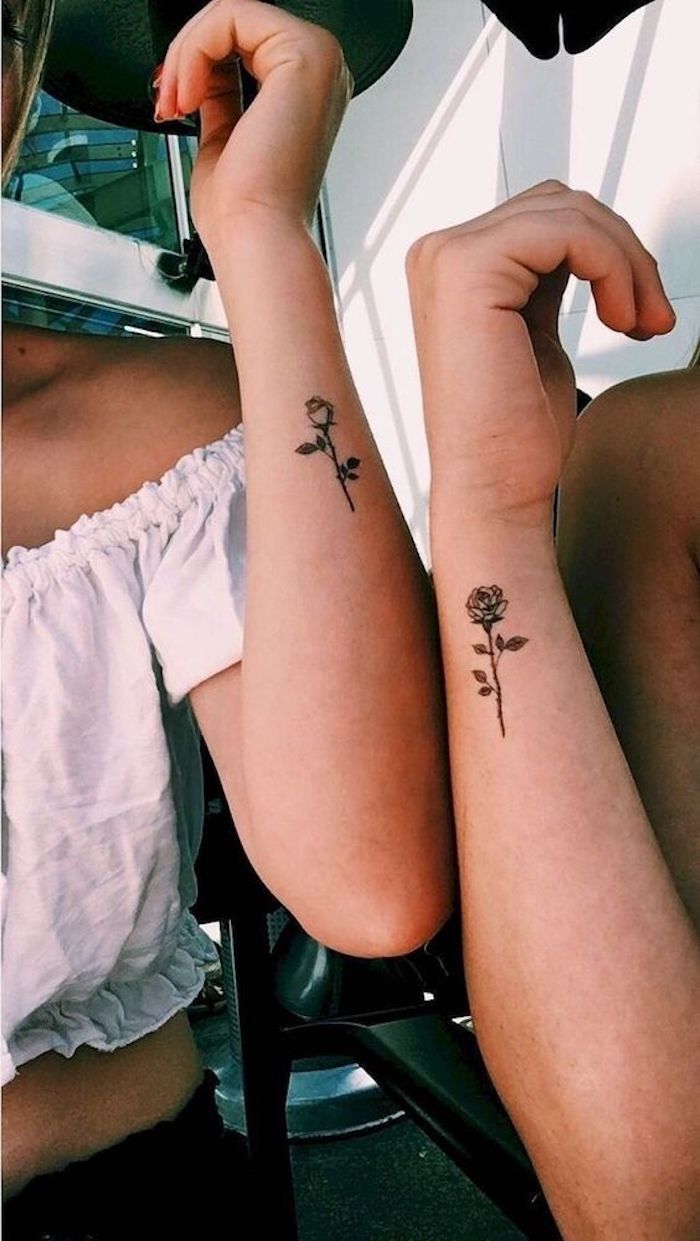 tatuagem de 7cm na costela