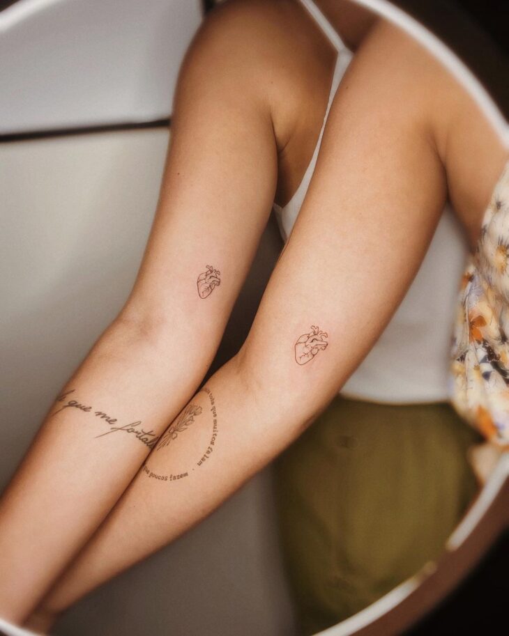 tatuagem pequena feminina