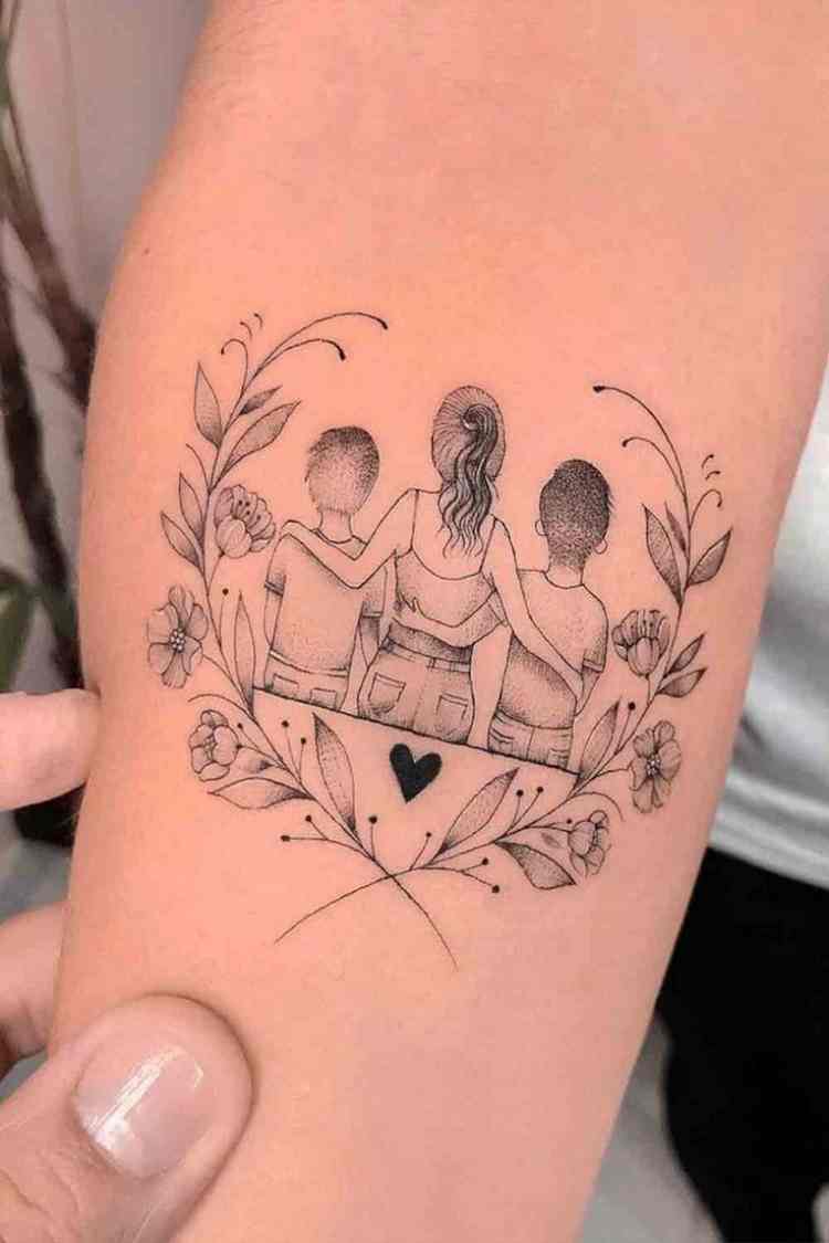 tatuagem filhos casal coordenadas