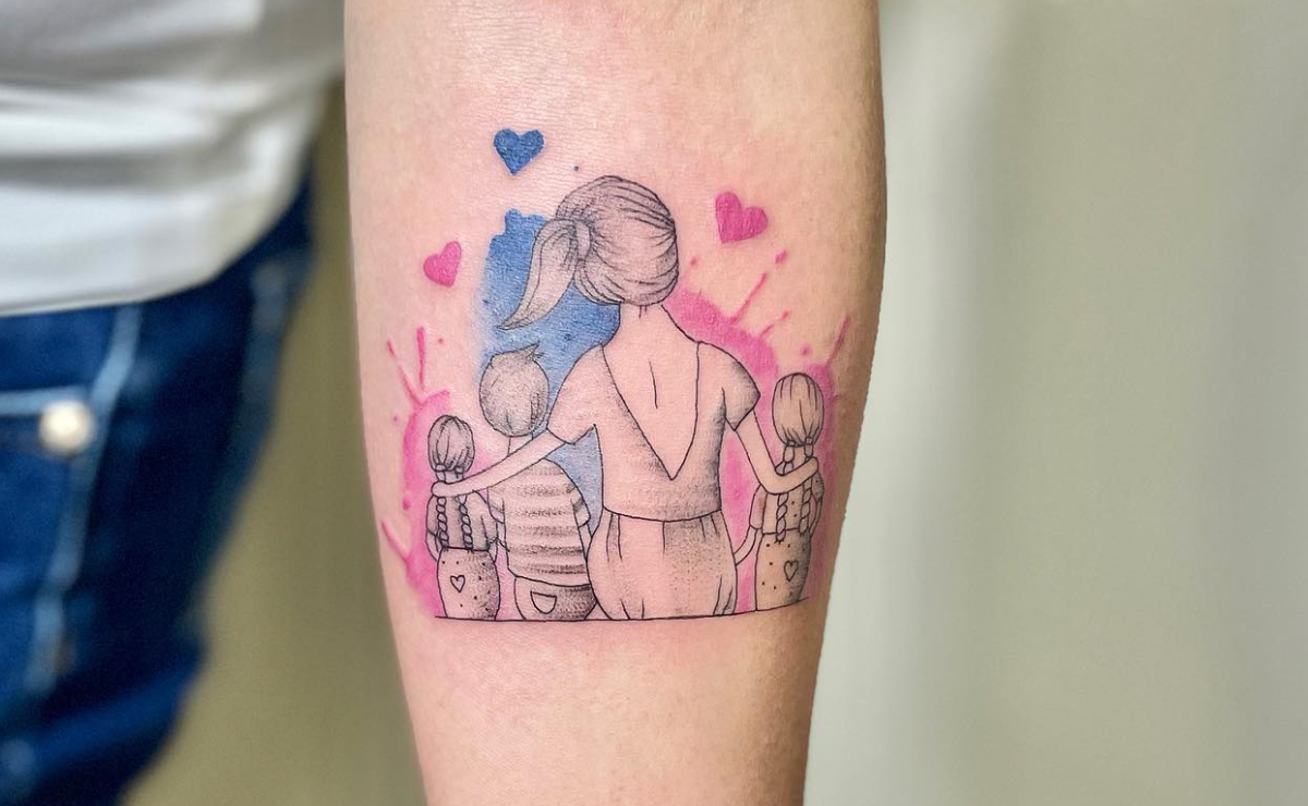 tatuagem filhos casal estilo realismo
