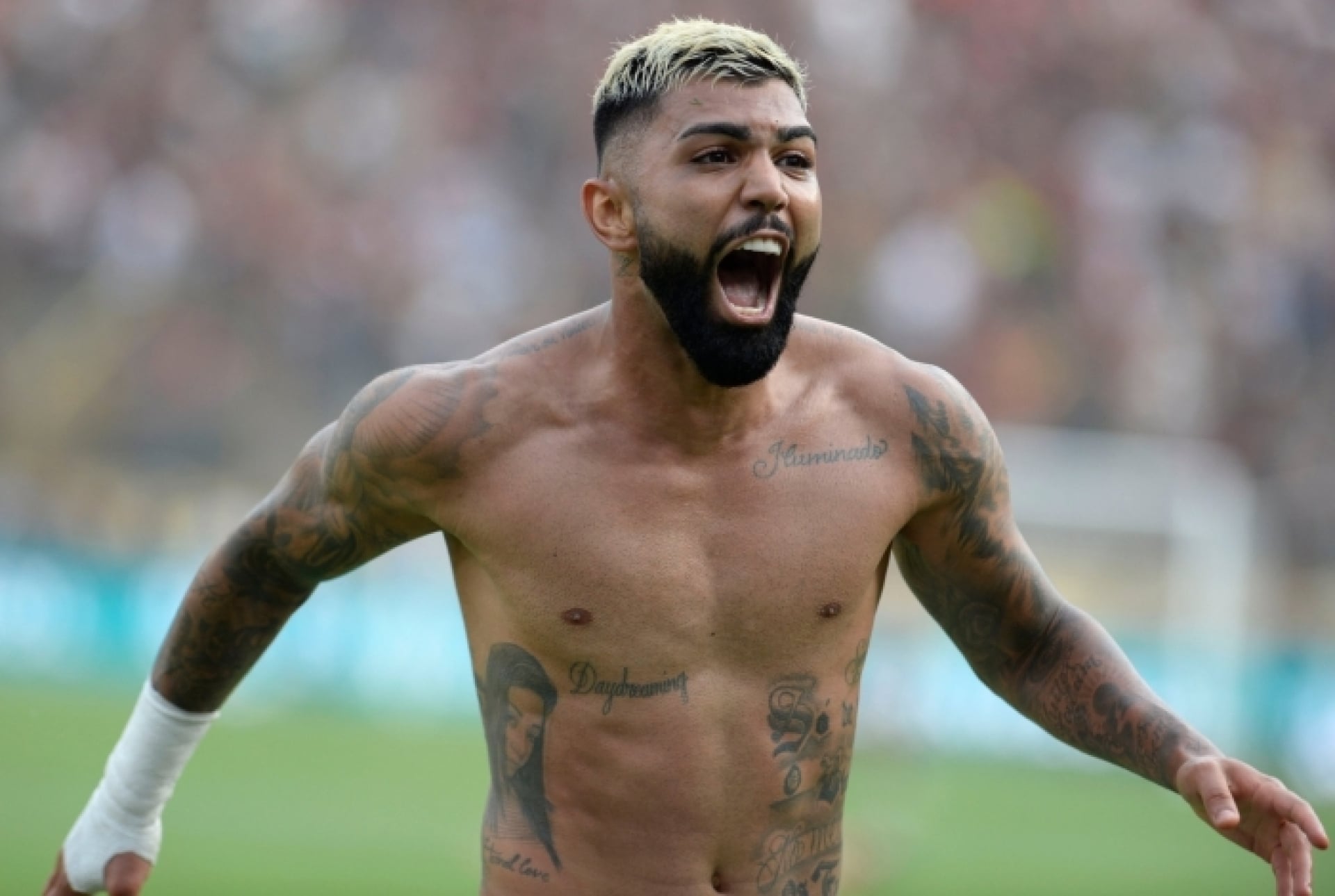 tatuagem família gabigol
