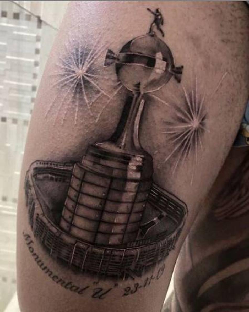 tatuagem família gabigol