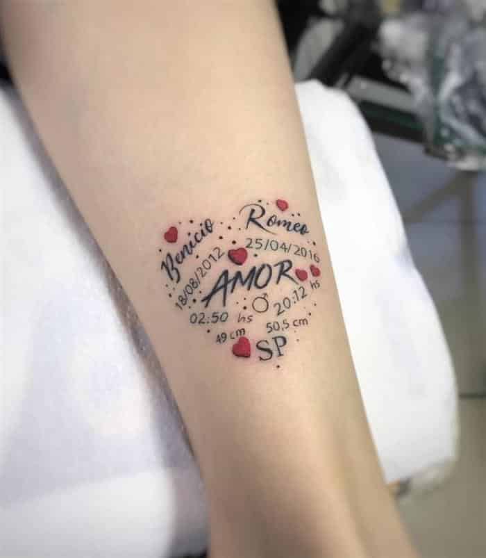 tatuagem nome filho clavícula