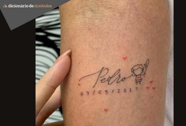 tatuagem homenagem filho delicada