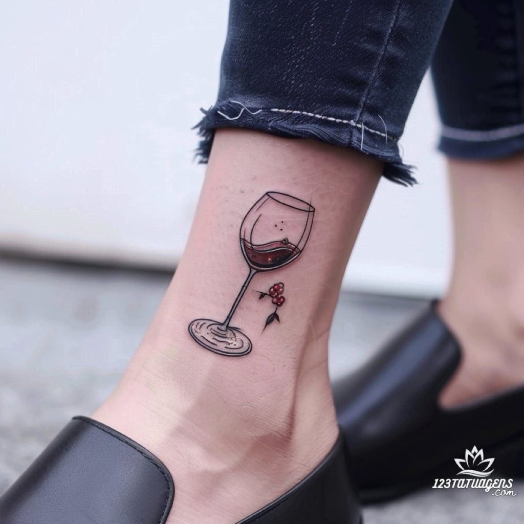 tattoo taça de vinho minimalista